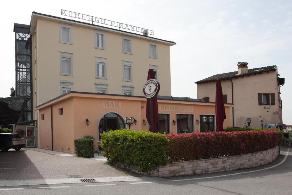 קוסטרמנו Hotel Pinamonte מראה חיצוני תמונה