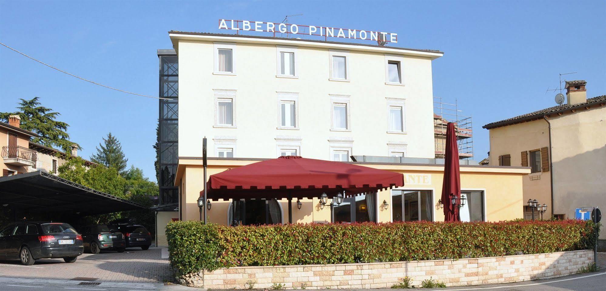 קוסטרמנו Hotel Pinamonte מראה חיצוני תמונה