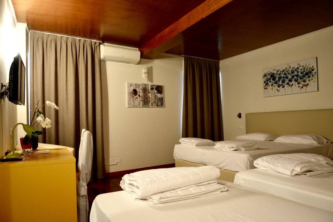 קוסטרמנו Hotel Pinamonte מראה חיצוני תמונה